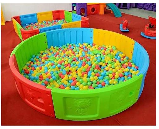 Rotomolded Plastic Kids Ball Pool.jpg