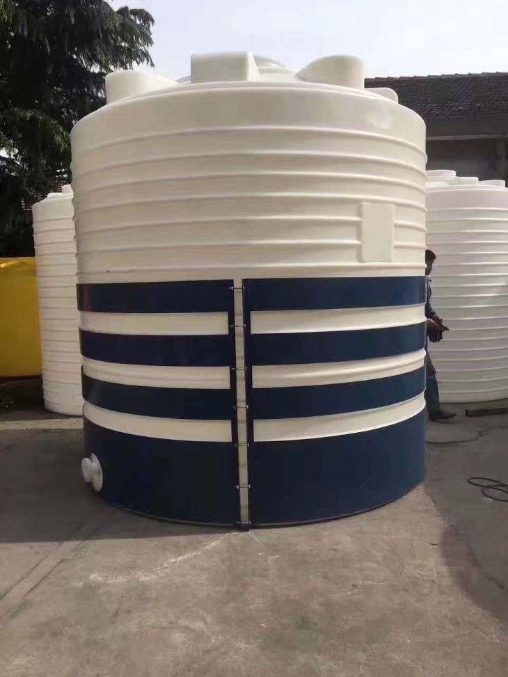 Roto Mold Plastic Water Tanks With Mixers